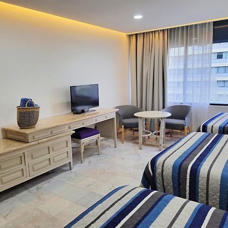 Beachfront Getaway Condo カンクン エクステリア 写真