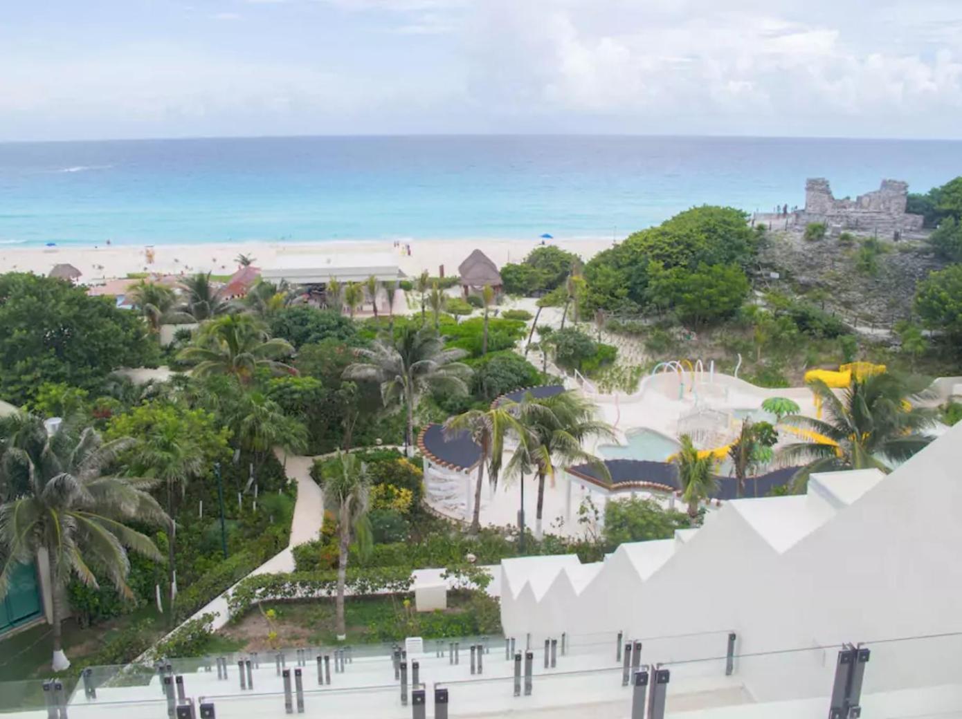 Beachfront Getaway Condo カンクン 部屋 写真